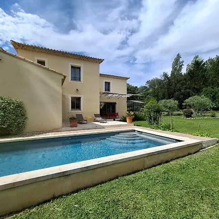 La Gloriette Villa *